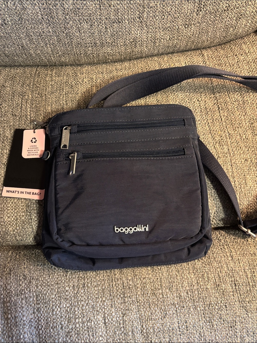 New with Tags Baggallini Navy Crossbody Organizer Bag